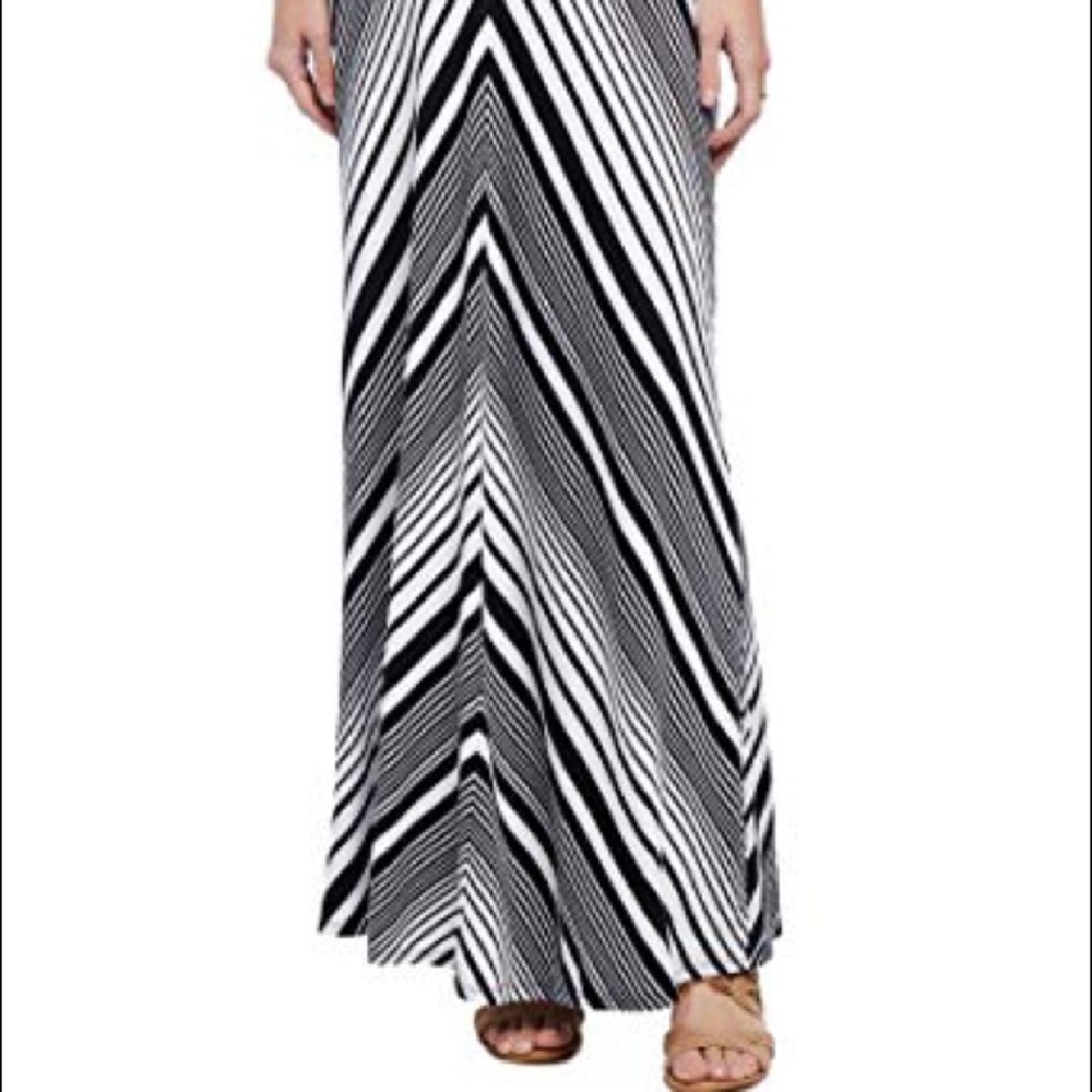 Fold over belly printed maternity maxi skirt